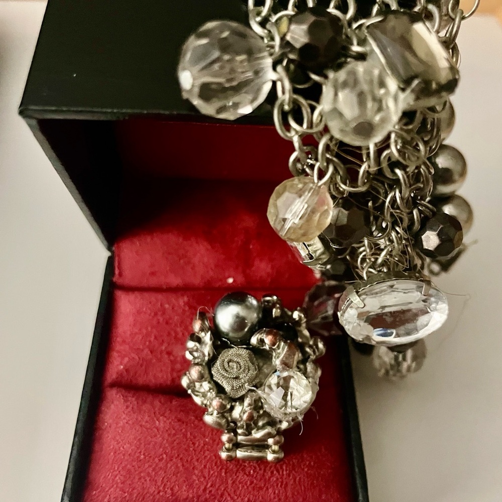 Silver and Black Bracelet with Delicate Beads